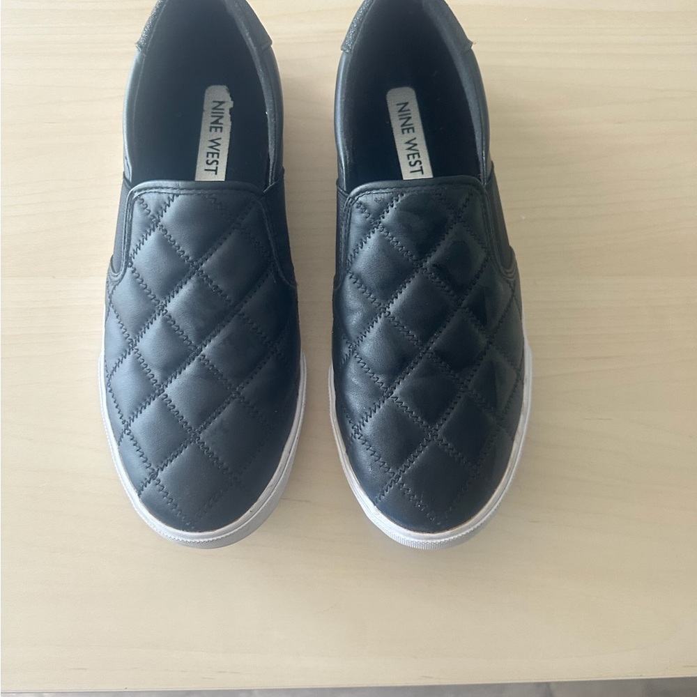 Nine West casual slip on